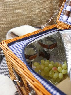 HOLYDAY BASKET Набор для пикника с термосумкой на 4 персоны