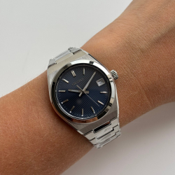 Seiko SUR575