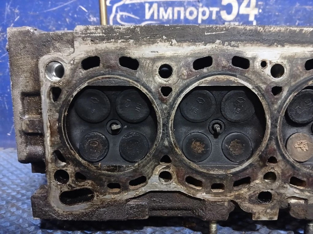 Головка блока цилиндров NISSAN SUNNY 2000
