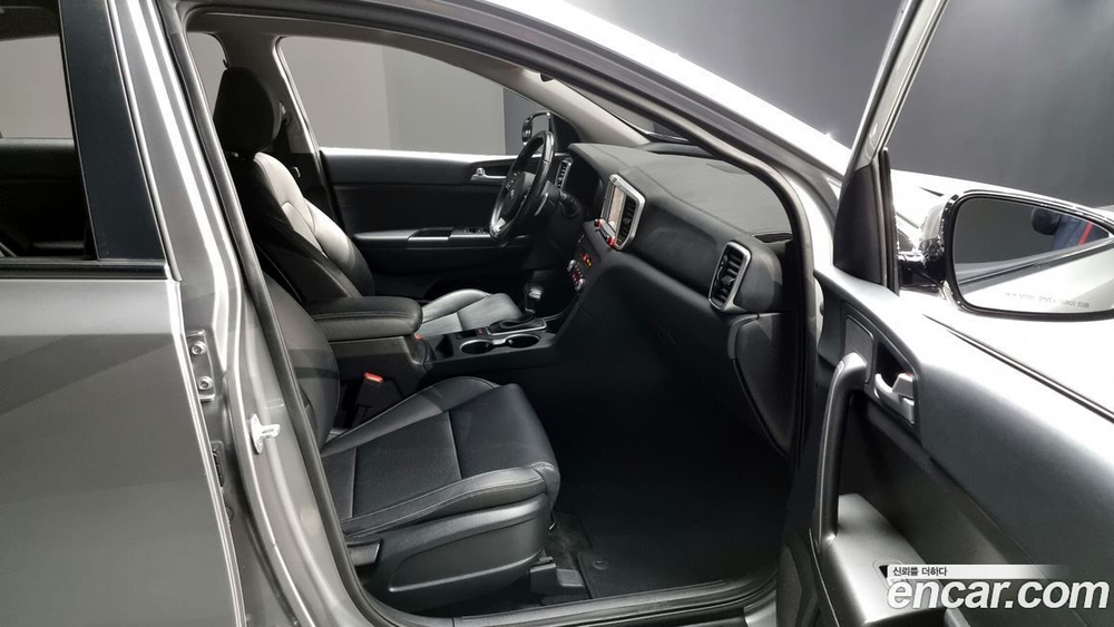 Kia Sportage The Bold Дизель 2.0 2WD (10.2019)