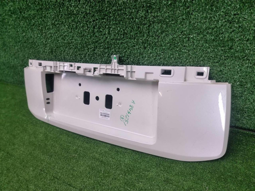 Накладка крышки багажника Toyota Prado 150 (17-нв)