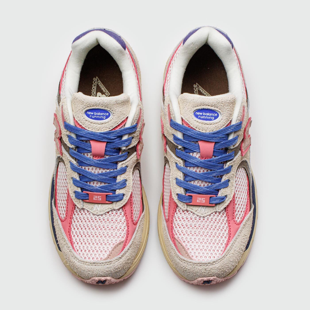 Кроссовки New Balance 2002R Grey / Pink