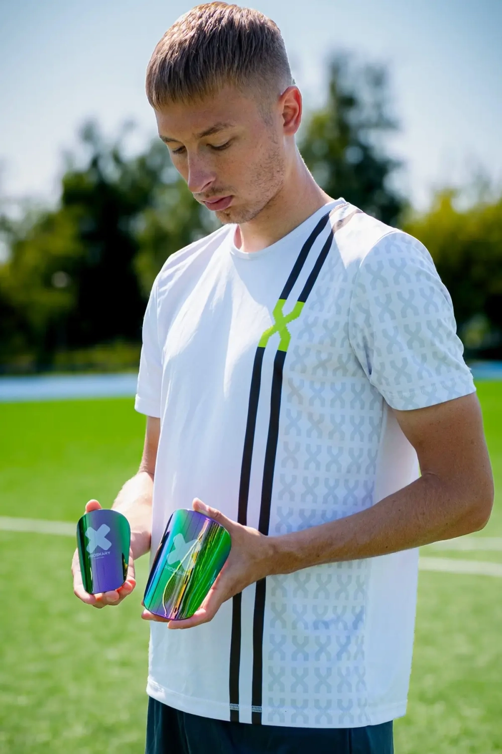 Футбольные щитки Proskary Chameleon - многоцветный