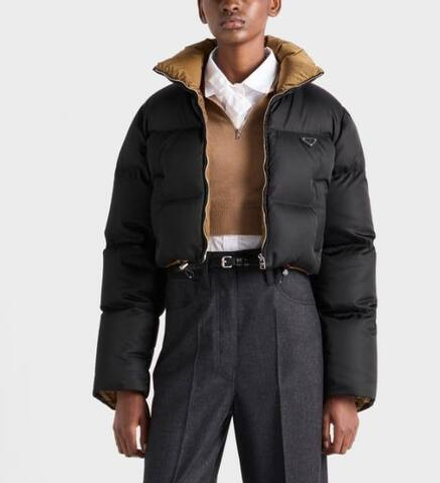 Пуховик Prada
