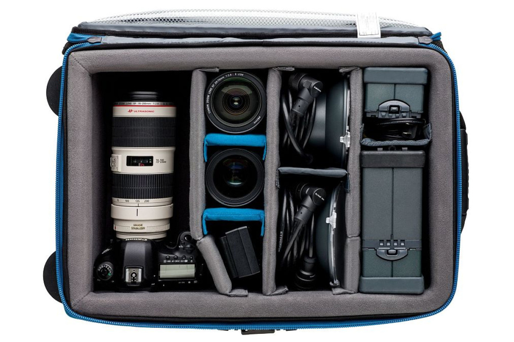 Чемодан Tenba Air Case Attache 2214w для фотооборудования на колесах