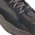 Кроссовки Adidas Originals Yeezy Boost 700 V2 Mauve