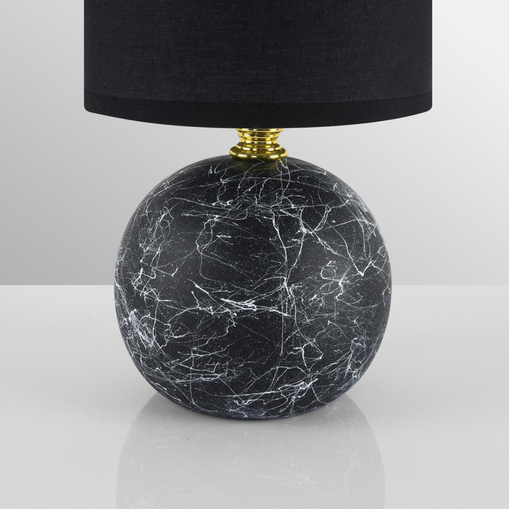 8167/1T COUNTY LN25 000 черный, керамика/текстиль Настольная лампа E14 1*40W 220V VILANA