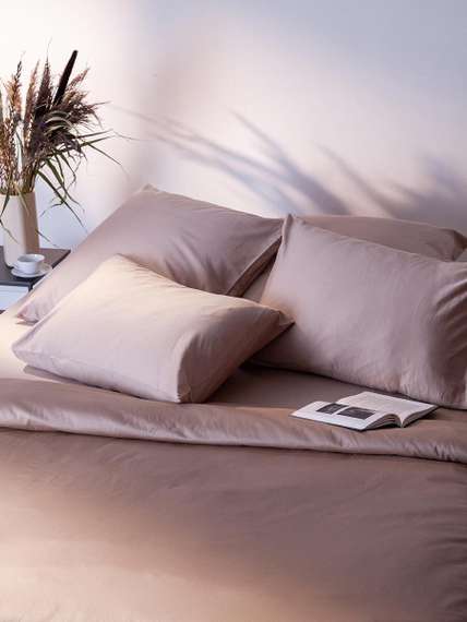 Комплект постельного белья из премиального сатина бежевого цвета из коллекции essential, 150х200 см