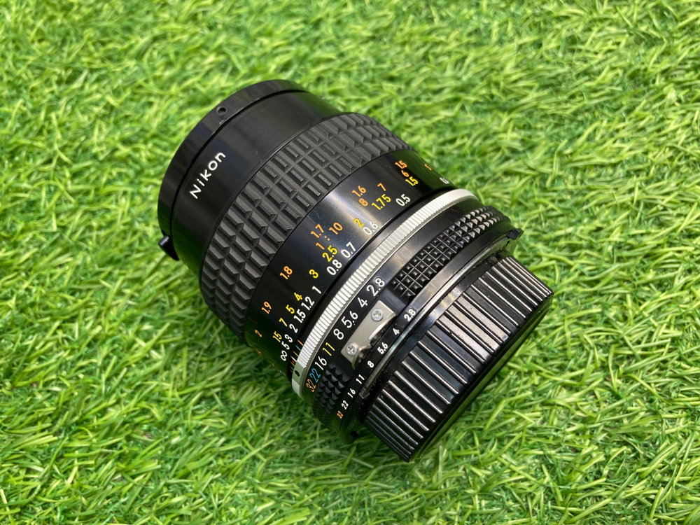 Nikon 55mm 2.8 Micro