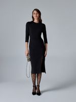 Платье футляр с разрезом в черном цвете (из шерсти и вискозы)