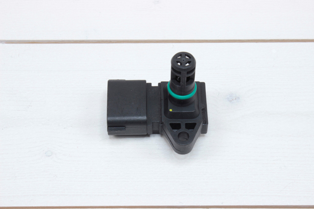 Датчик давления/температуры наддува Cummins ISBe, ISF, ISDe, ISLe 0057 /4903286,2897333/