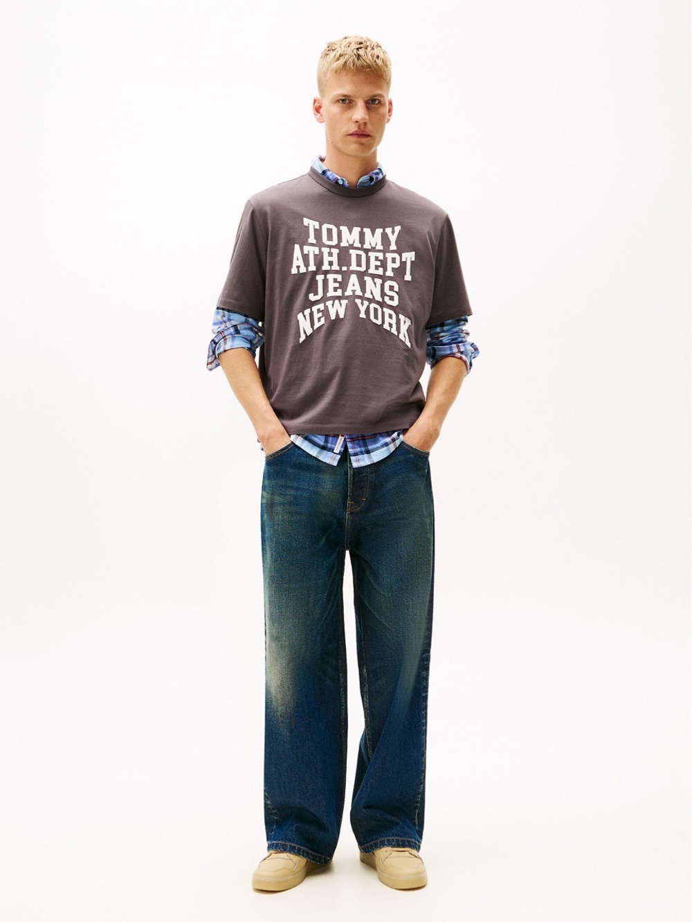 Футболка Tommy Jeans Varsity Logo Washed Black