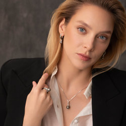 Серьги с Чёрным Морским Жемчугом и Бриллиантами, Эмаль, E0143-4/4