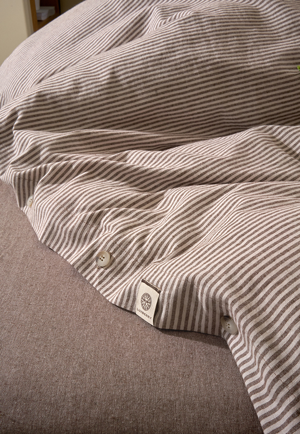 Постельное белье семейное Luxberry Лен и Хлопок белое/коричневое