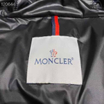 Пуховик Moncler