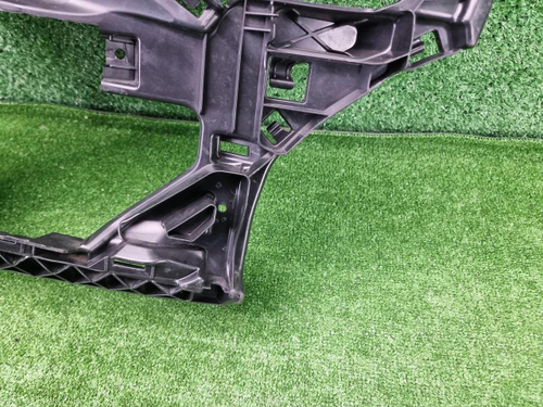 Кронштейн ПТФ правый BMW X1 F48 (2019-2022)