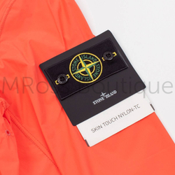 Мужская оранжевая ветровка  Stone Island Skin Touch Nylon-TC