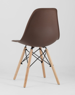 Стул Eames Style DSW коричневый (разборный каркас)
