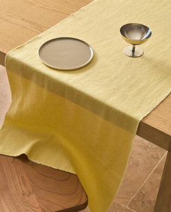 ZARA HOME СКАТЕРТЬ-ДОРОЖКА НА СТОЛ ИЗ СТИРАННОГО ЛЬНА, ЖЕЛТЫЙ
