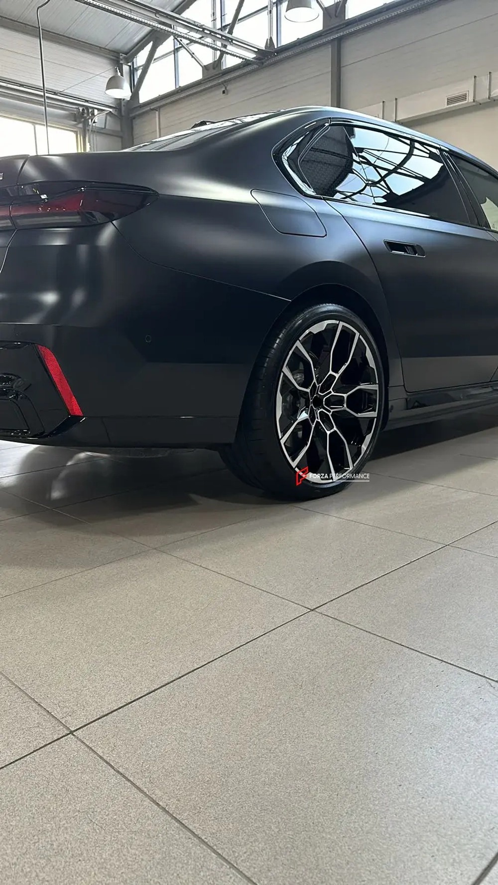 КОВАНЫЕ ДИСКИ ДЛЯ BMW i7 G70 БМВ