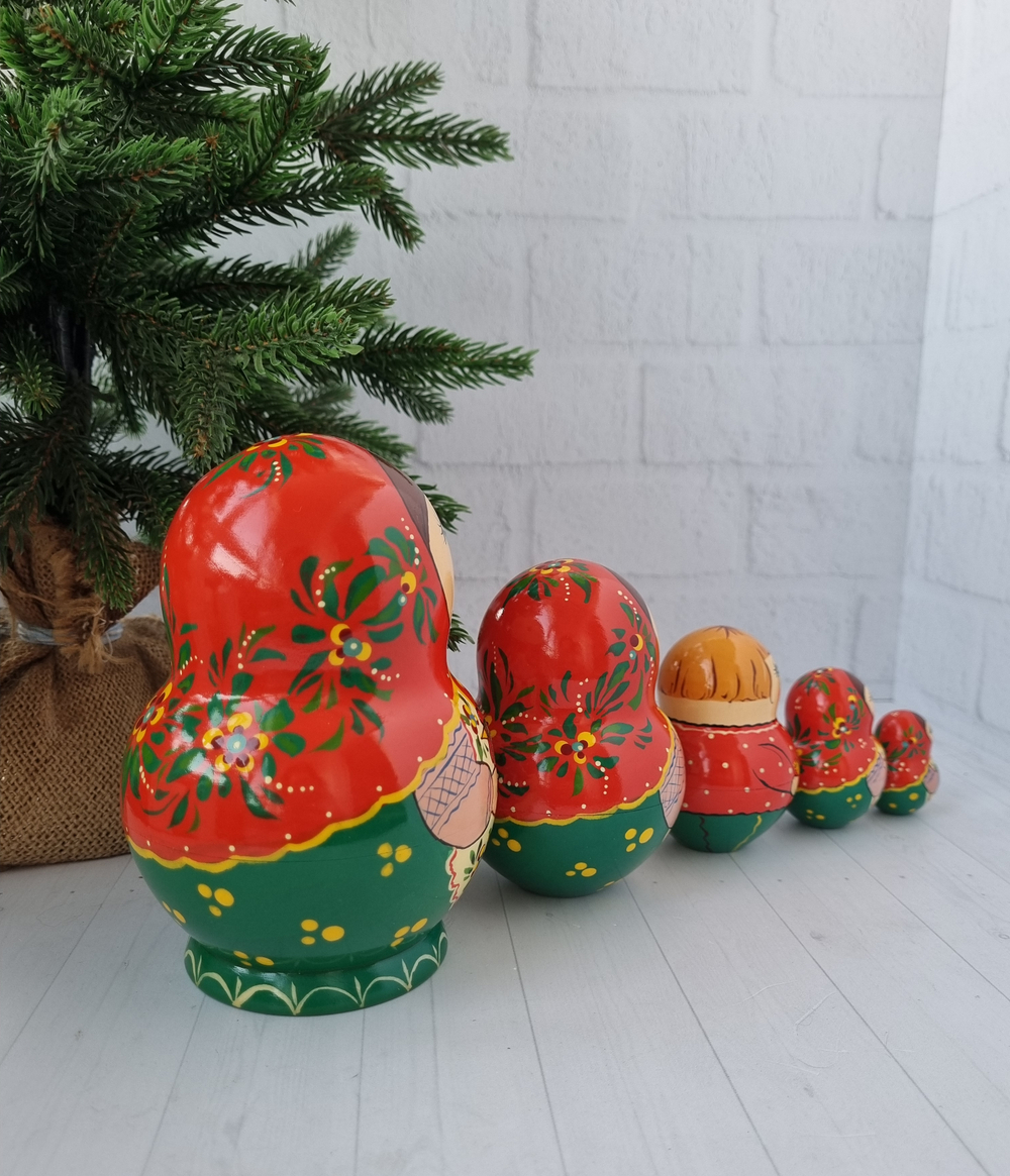 Матрёшка "с курочкой" пузатая 5мест