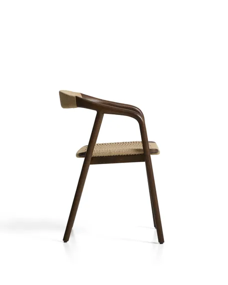 Уличный стул Derile из массива дуба в отделке орех и бежевой веревки