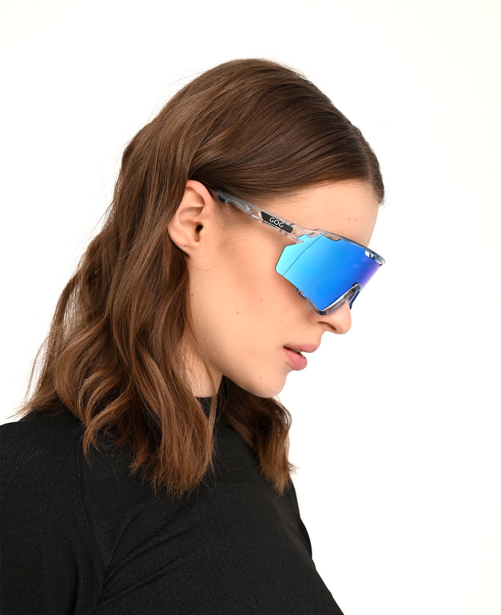 Спортивные очки GOG Prometheus / Photochromic Blue/Black / Reflex Blue