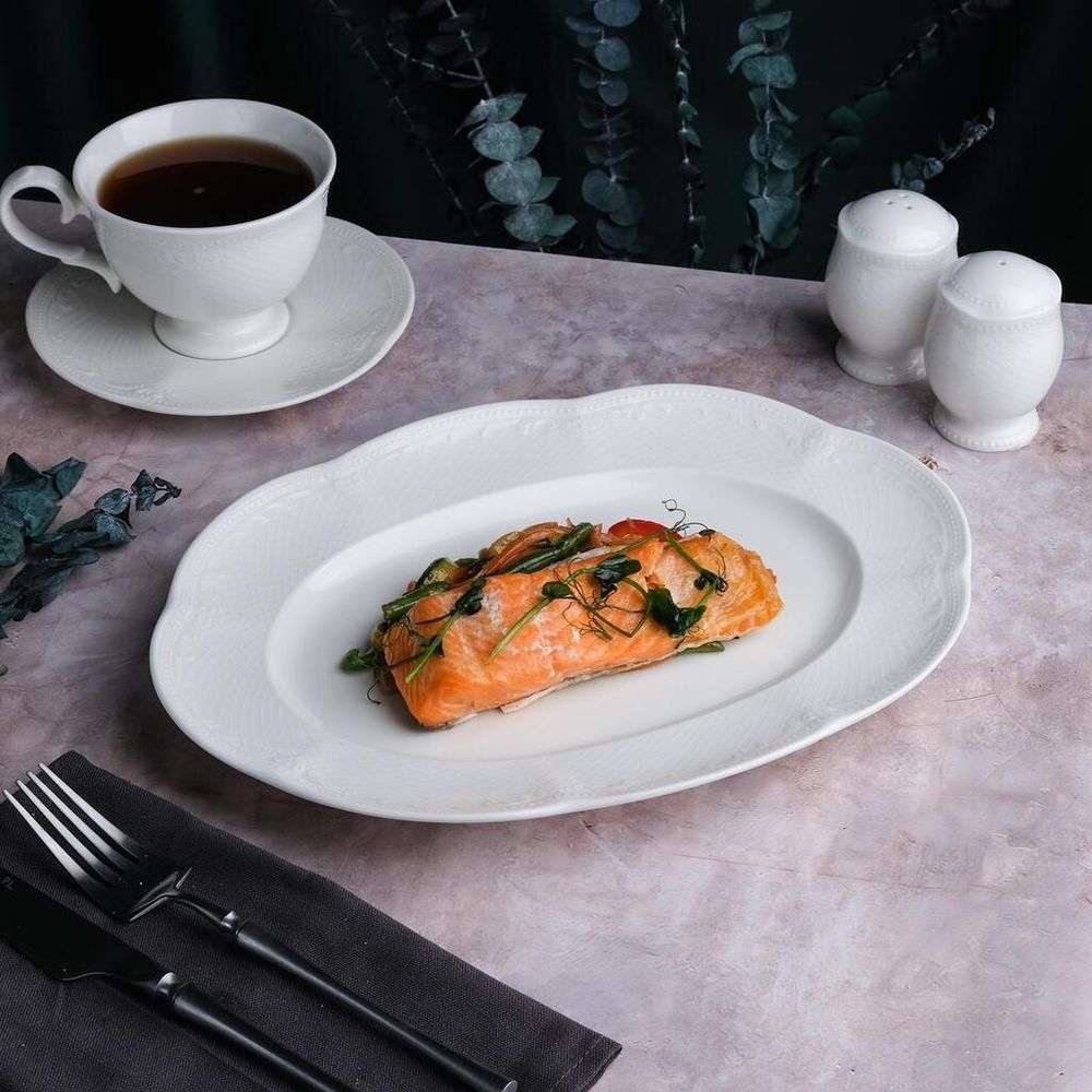 Блюдо овальное 30*22,5 см h2,8 см Aristocrat Noble [1]