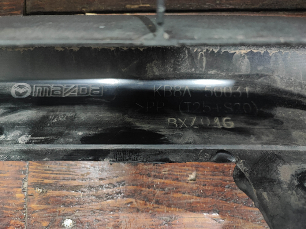Бампер передний Mazda CX-5 2 (KF) 17-21 Б/У Оригинал KF1B50031E8P