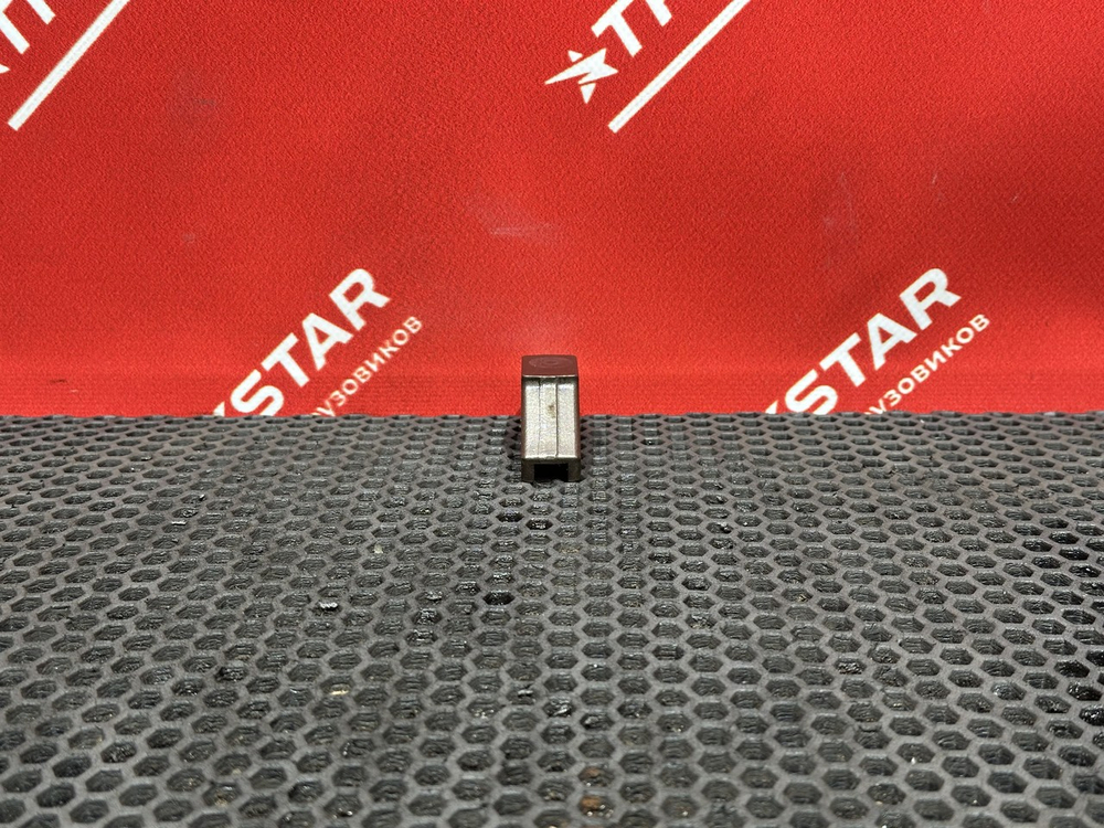 Коромысло клапана