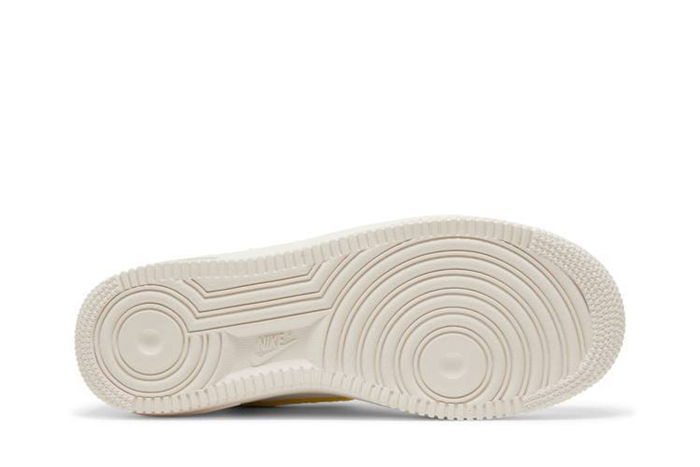 Кроссовки Nike Air Force 1 Low "Mama" (Женская размерная сетка)