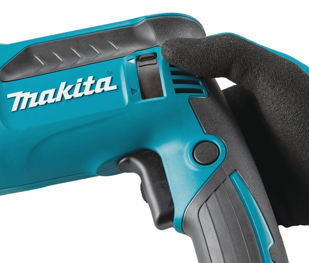 Дрель безударная 6,5мм DP4021 330 Вт 6.5 мм 0 - 4 200 об/мин