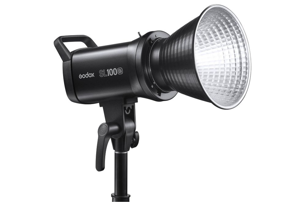 Светодиодный осветитель Godox SL100Bi