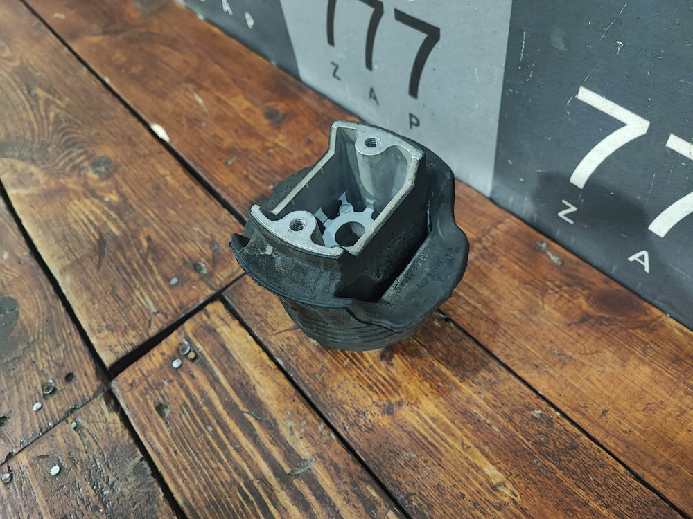 Сайлентблок заднего подрамника Mercedes S W222 13-20 Б/У Оригинал A2223510042