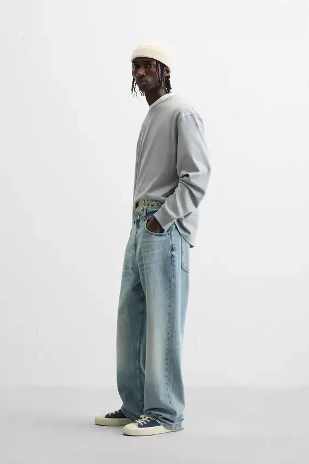 ZARA БАЗОВАЯ ФУТБОЛКА С ДЛИННЫМИ РУКАВАМИ, СЕРО-СИНИЙ