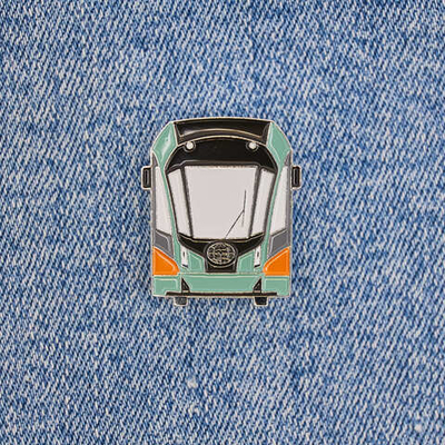 Значок трамвай 71-932 Славянка