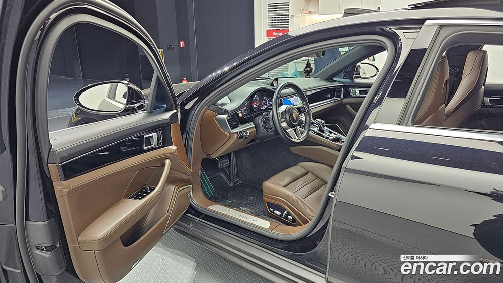 Porsche Panamera (971) 3.0 AWD (02.2020)
