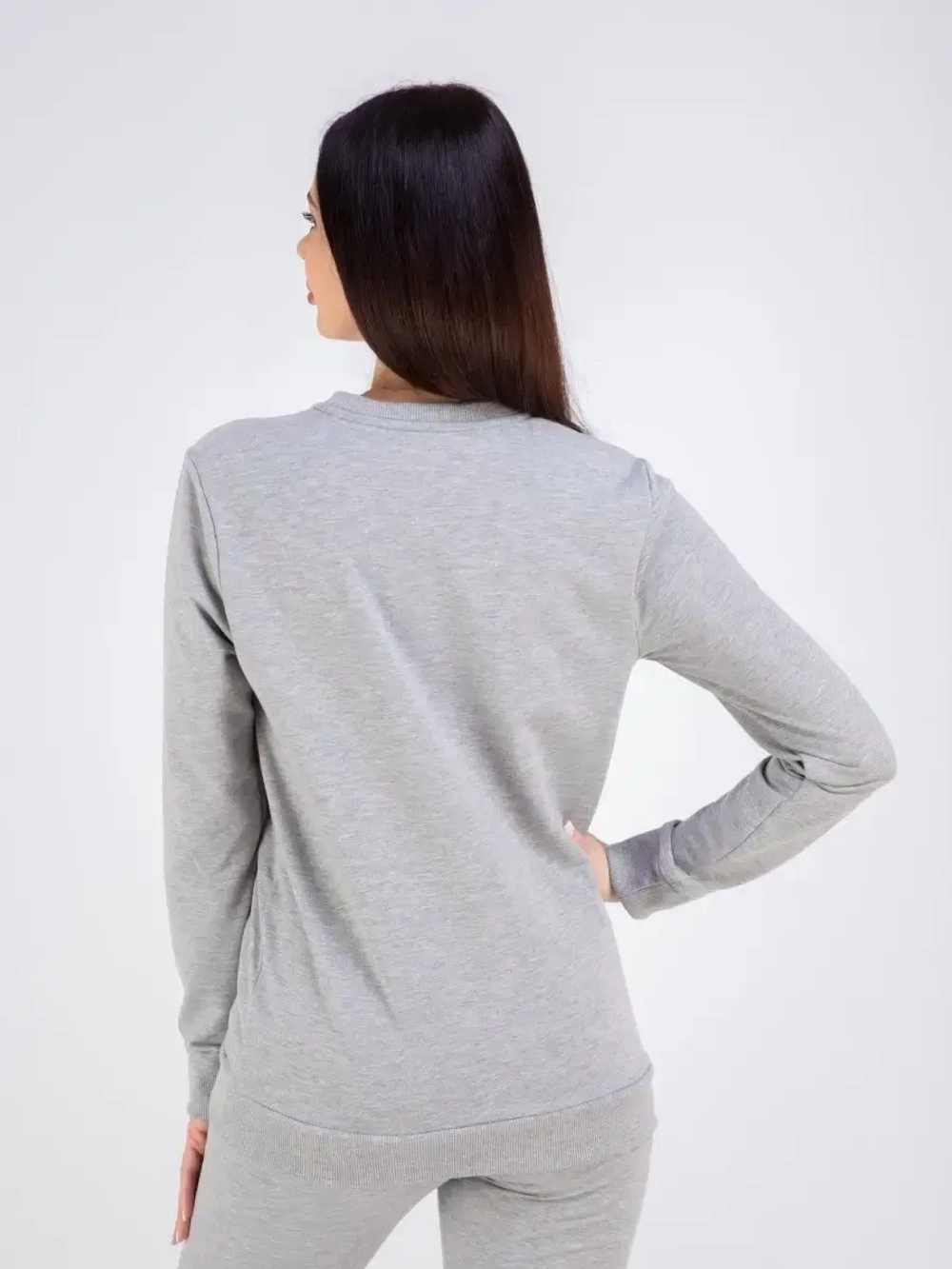 Свитшот без начеса и капюшона однотонный стильный, хлопок