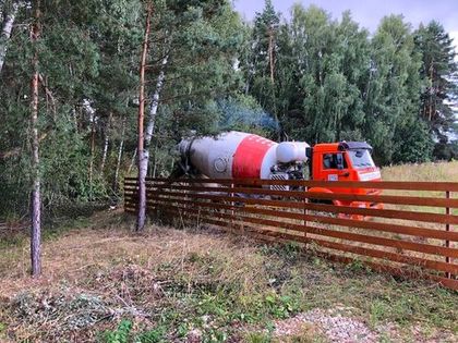 Произведена достройка ограждения