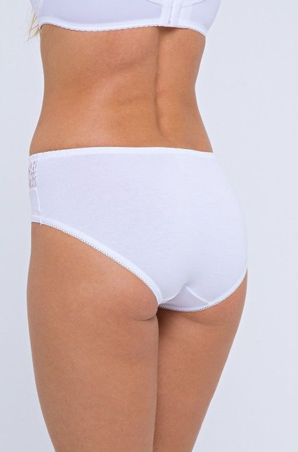 Трусы-слипы с элементами из кружевного полотна (Размер: 58) (Цвет: пудровый)
