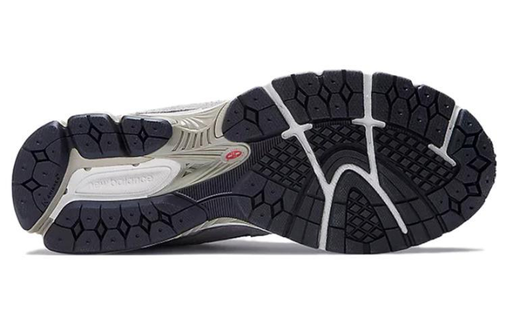 Кроссовки New Balance Nb 2002R