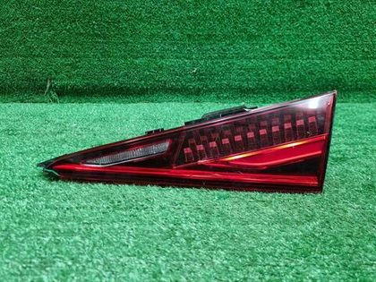 Фонарь правый внутренний Mercedes S W223 (20-нв)