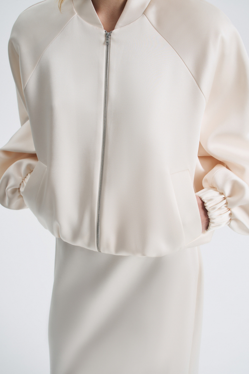 Бомбер оверсайз из тафты