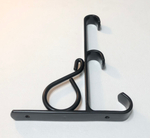 Кронштейн стеновой "Готика 180 мм" двойной d20/20 мм, цвет черный