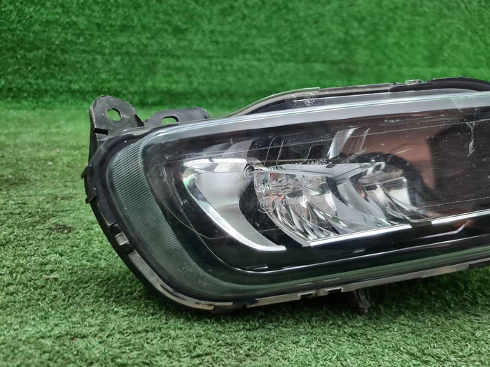 ПТФ правая Volvo XC90 2 (2014-2019) LED