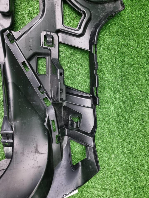 Кронштейн ПТФ правый BMW X1 F48 (2019-2022)