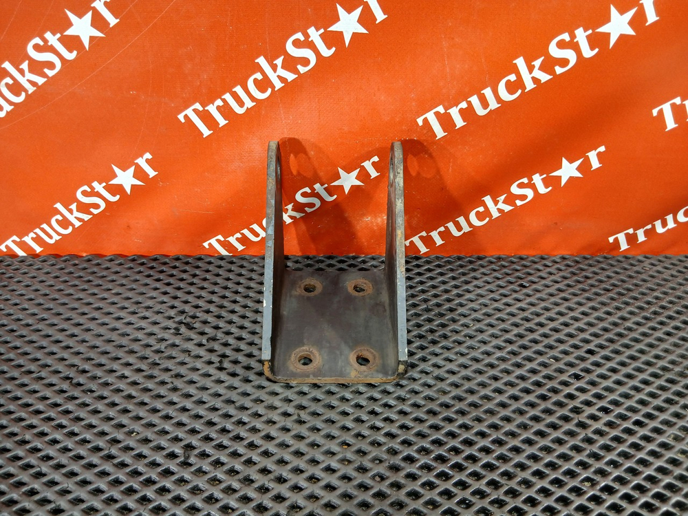 Кронштейн амортизатора заднего 2018г