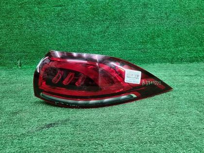 Фонарь правый внешний Mercedes GLE V167 (18-24)
