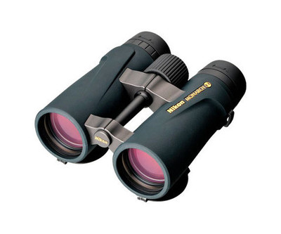 Бинокль Nikon Monarch X 8,5x45