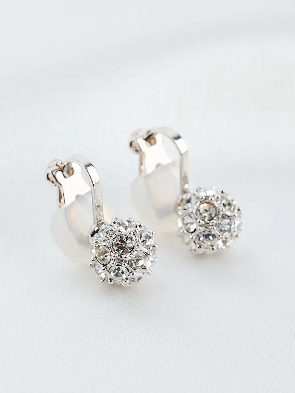 Клипсы Серебряные шарики с кристаллами Swarovski